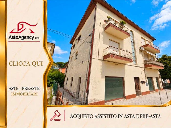 Appartamento quadrilocale in vendita in Via Piemonte, Viale del Lavoro, Jesi