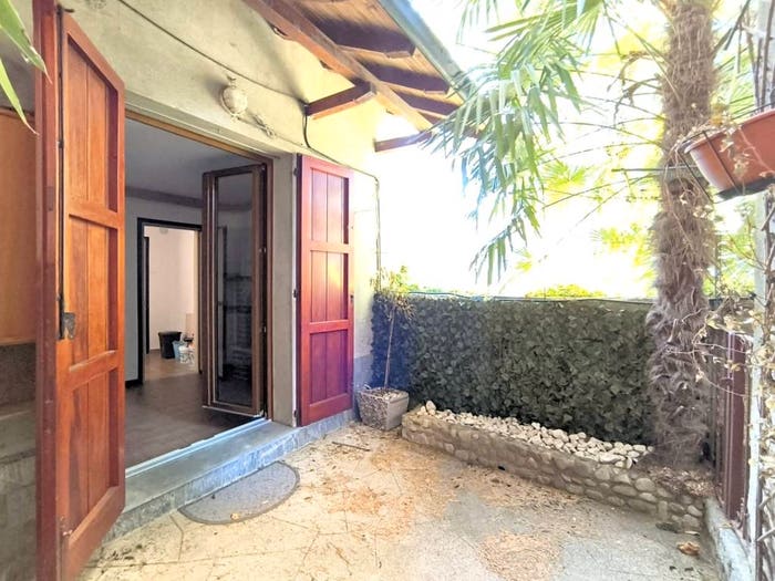 Casa trilocale in vendita in Via Casnedo, Cernobbio