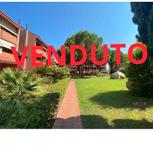 Appartamento bilocale in vendita in Viale Enrico Toti, Centro, Loano