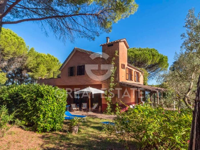 Casa con 6 locali in vendita in Orvieto