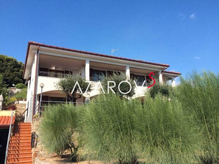 Casa con 6 locali in vendita in Via Selva Dolce, Zona Collinare, Bordighera