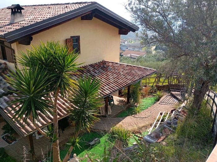 Casa in vendita in Via Giovanni Malagodi, Stazione Montalto Coretto, Montalto Uffugo
