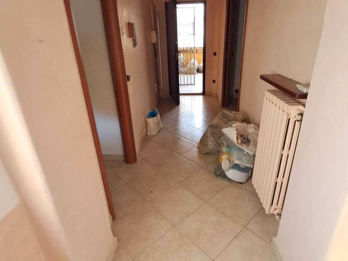 Appartamento trilocale in vendita in Via Antonino Panella, San Leonardo, Catanzaro