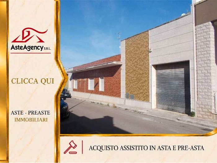 Appartamento con 6 locali in vendita in Via Torino, Centro, Lizzanello