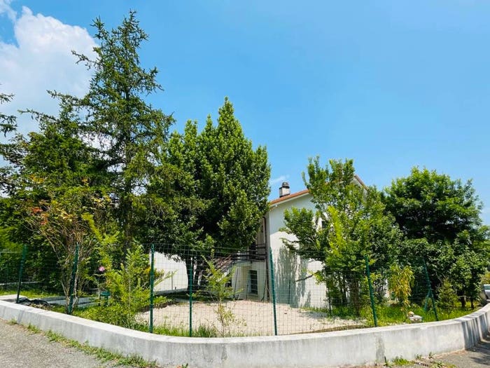 Appartamento quadrilocale in vendita in Via della Piazza, Centro, Gaggio Montano