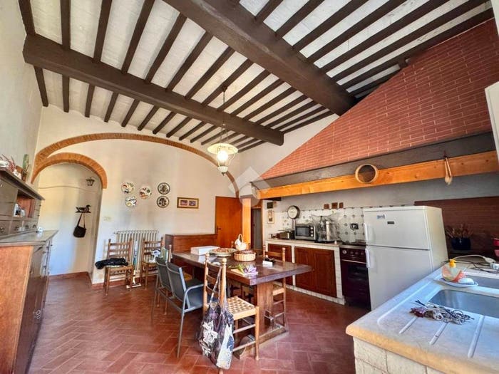 Casa con 6 locali in vendita in Via Giuseppe Verdi, Centro, Poggio a Caiano