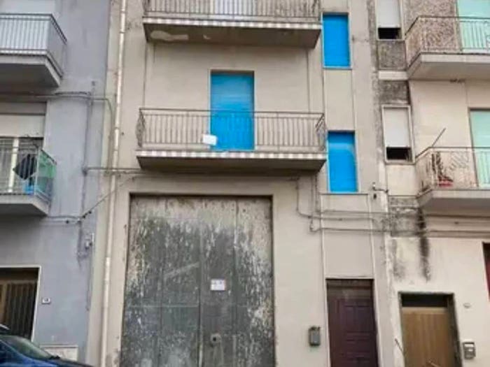 Casa con 6 locali in vendita in Via Affacciatura, Calatafimi, CalatafimiSegesta
