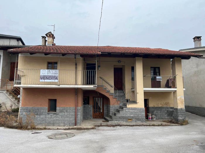 Casa con 5 locali in vendita in Strada Giorgio Boneto, Tettorosso, Roccabruna