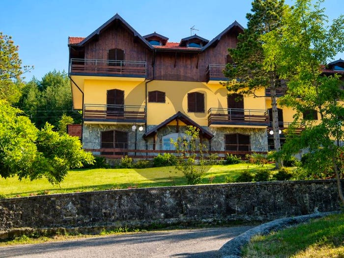 Casa con 6 locali in vendita in Via ROMA, Centro, Pellegrino Parmense