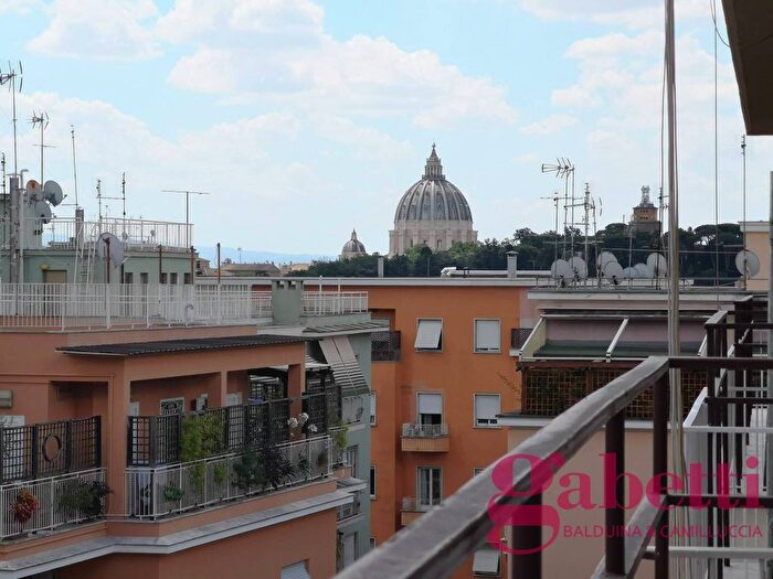 Casa bilocale in vendita in Via Filippo Nicolai, Balduina, Roma