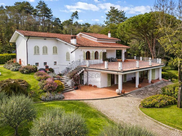Casa con 6 locali in vendita in Via dei Cotani, Sant'Alessio Carignano, Lucca