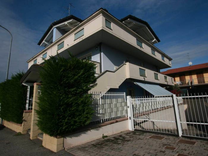 Appartamento quadrilocale in vendita in Via Martiri delle Foibe, Boltiere