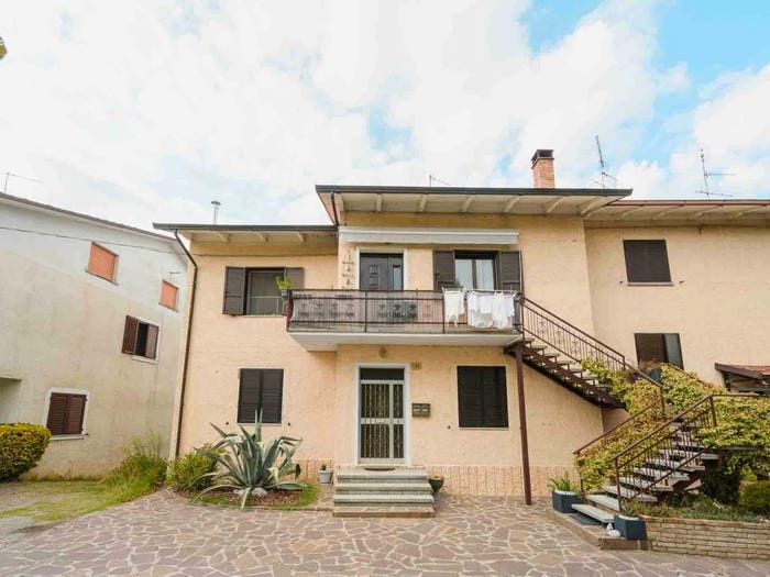 Appartamento quadrilocale in vendita in Via Statutaria, Casalgrande