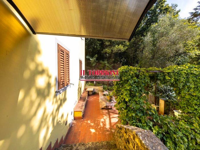 Casa con 6 locali in vendita in Via Antonio Nieri, Centro, Pescia