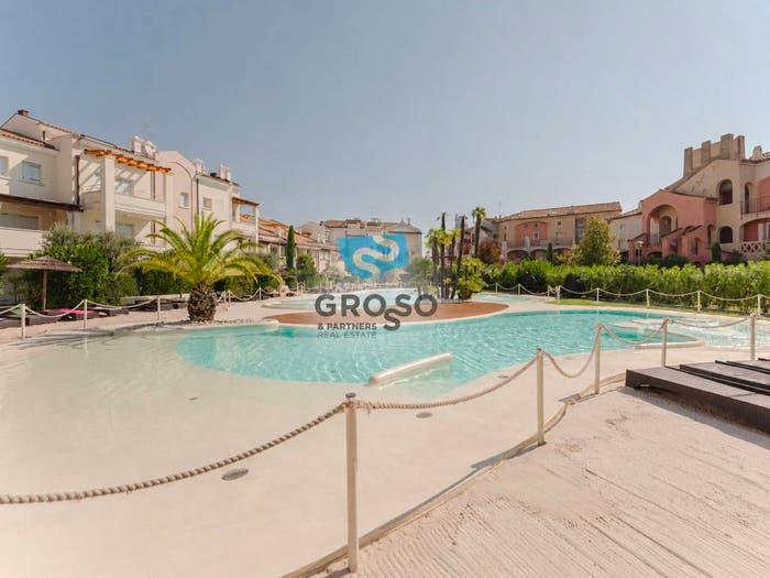 Appartamento trilocale in vendita in Via Don Guerrino Bertolin, Lido Centro Ovest, Jesolo