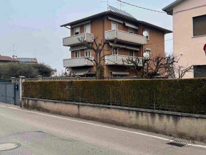 Appartamento con 5 locali in vendita in Via Solferino, Centro, Castelnuovo del Garda
