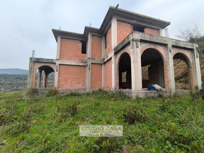 Casa quadrilocale in vendita in Via Giungatelle, Montecorice