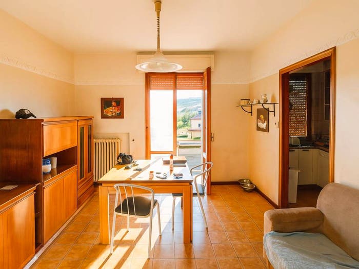 Appartamento con 5 locali in vendita in Moie, Maiolati Spontini