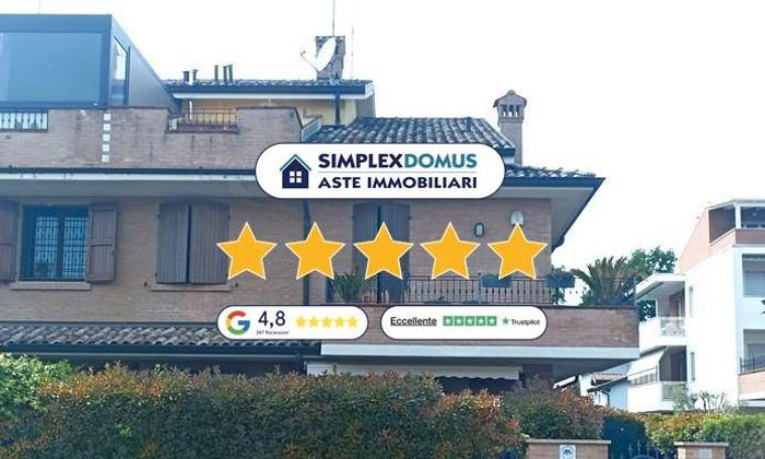 Appartamento con 5 locali in vendita in Via Gaio Plinio II, Due Ponti, Carpi