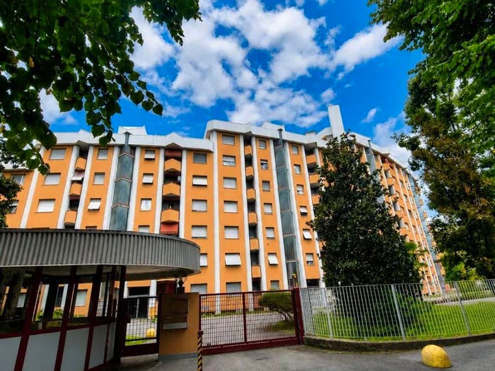 Casa quadrilocale in vendita in Via Guglielmo Marconi, Campo dei Fiori, Cinisello Balsamo