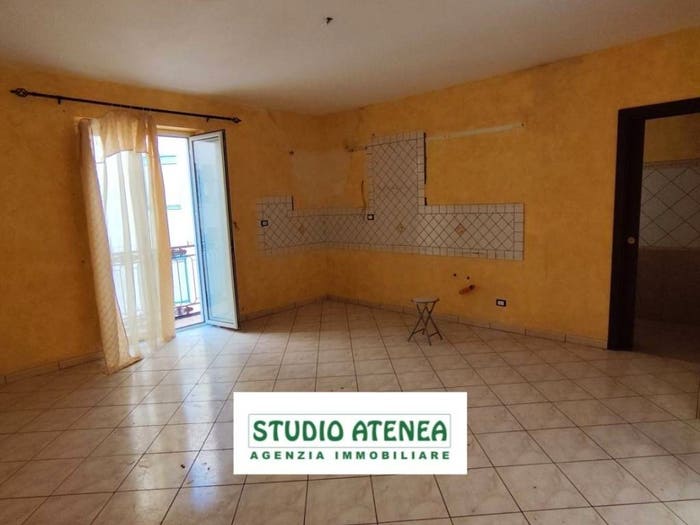 Appartamento trilocale in vendita in Via Santa Lucia, Centro Storico, Agrigento