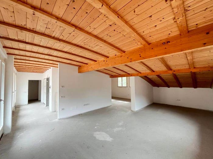 Casa quadrilocale in vendita in Via del Garda, Centro, Mori