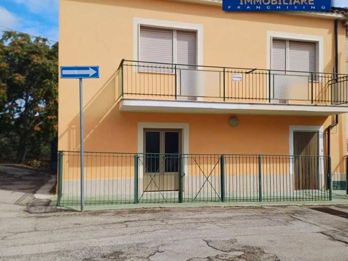 Casa con 5 locali in vendita in Strada Provinciale, Città Sant'Angelo