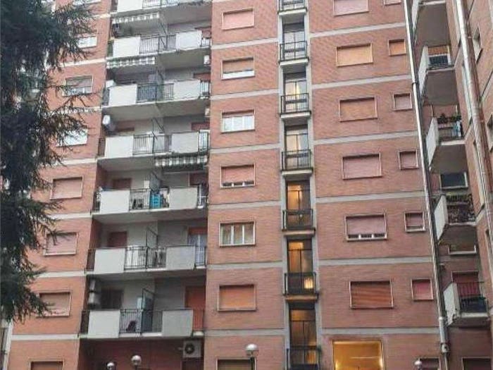 Appartamento bilocale in vendita in Via San Clemente, Centro, Cerro Maggiore