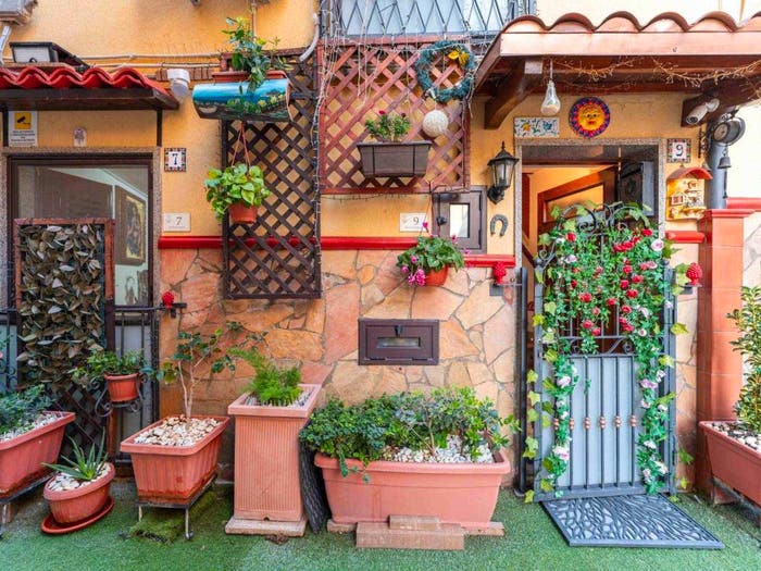 Casa quadrilocale in vendita in via Leone, Lascari