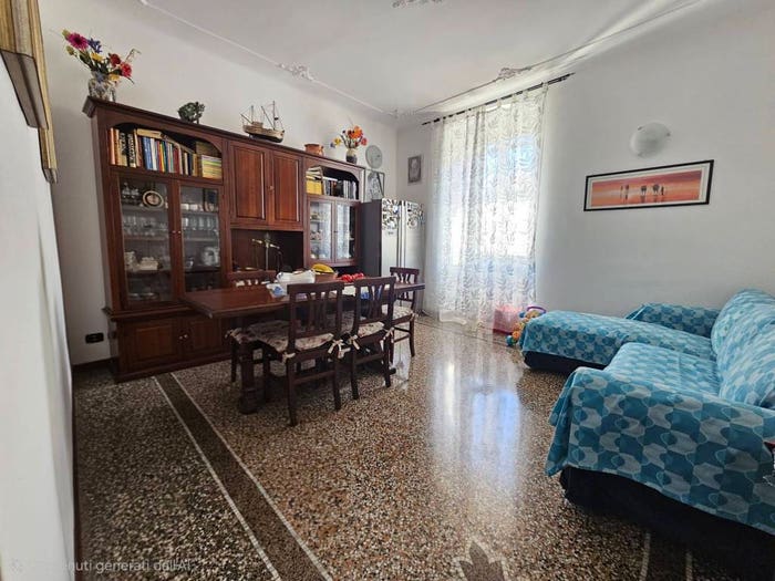 Appartamento quadrilocale in vendita in Via Angelo Siffredi, Sestri Ponente, Genova