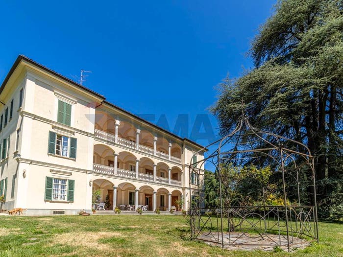 Casa con 6 locali in vendita in Via Ing Bertola, Muzzano