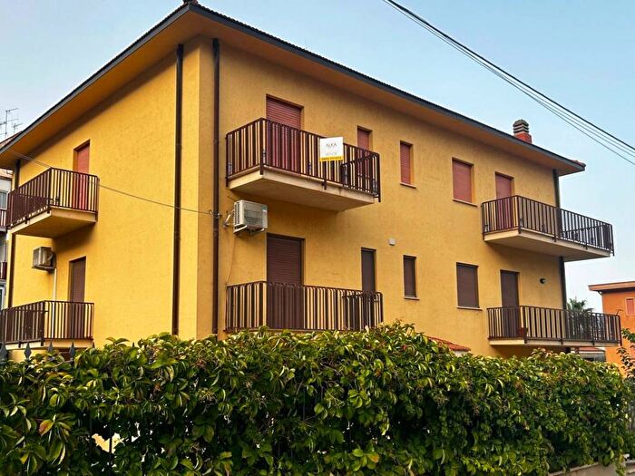 Casa con 6 locali in vendita in Via Rosario Livatino, Centro, Castellammare del Golfo