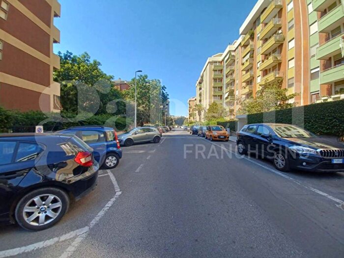 Appartamento monolocale in vendita in Via Bandello, Piazza Giovanni XXIII, Cagliari