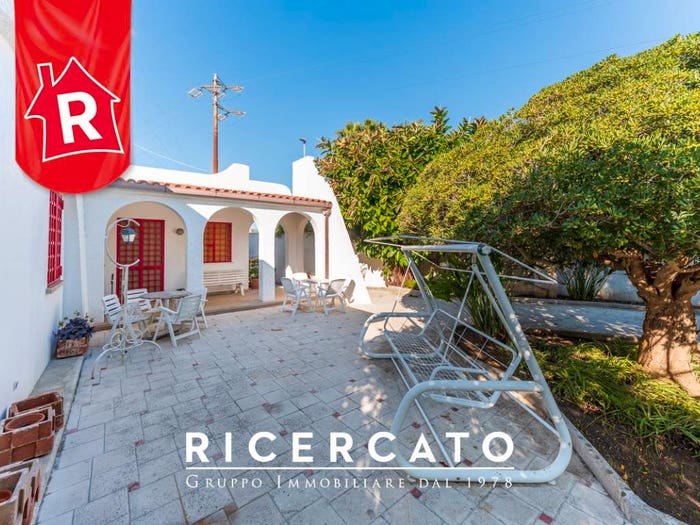 Casa con 5 locali in vendita in Via Pietro della Valle, San Cataldo, Lecce