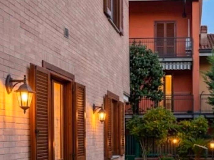 Casa con 6 locali in vendita in Via Volvera, Centro, None