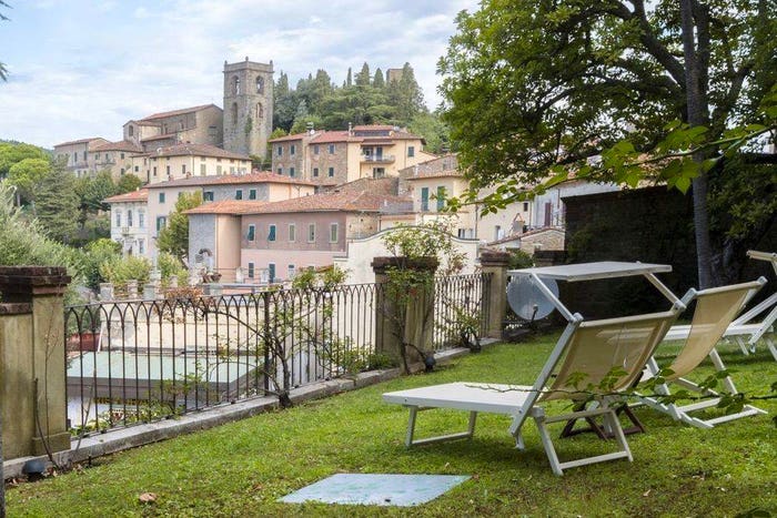 Appartamento con 6 locali in vendita in Via leone livi, MontecatiniTerme
