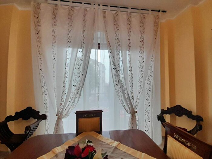 Appartamento trilocale in vendita in Via San Bassiano, Fanfani, Lodi