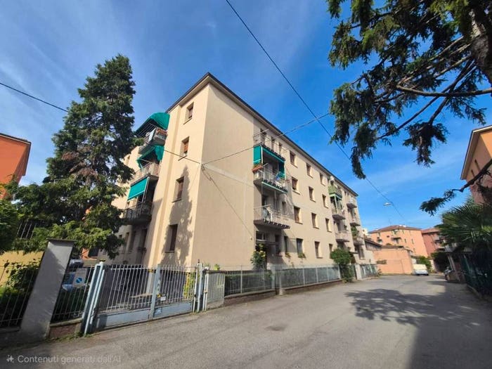 Appartamento quadrilocale in vendita in Via Silvio Pellico, Borgo Panigale, Bologna