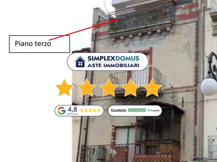 Appartamento con 5 locali in vendita in Via Giuseppe Garibaldi, Troina
