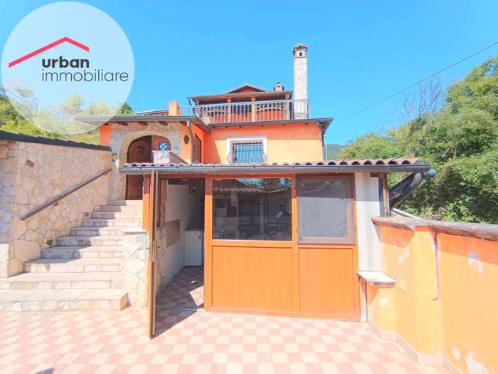 Casa con 5 locali in affitto in Via del Malepasso, Bellavista Pianola, L'Aquila
