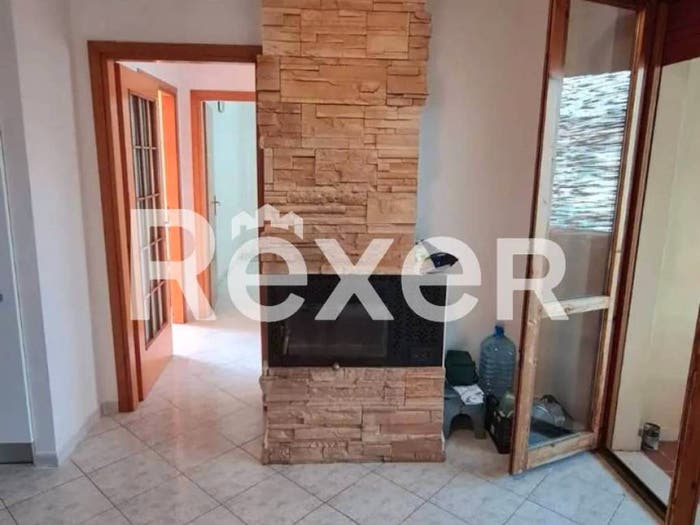 Appartamento trilocale in vendita in Via del Castellare, Torrenieri, Montalcino