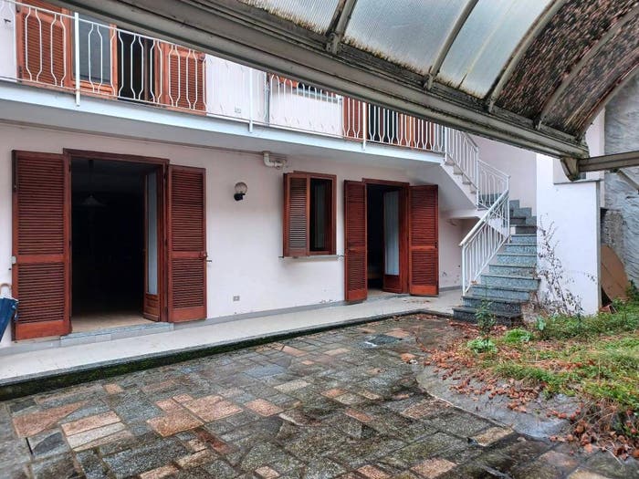 Casa quadrilocale in vendita in Via Parravicini, Centro, Omegna