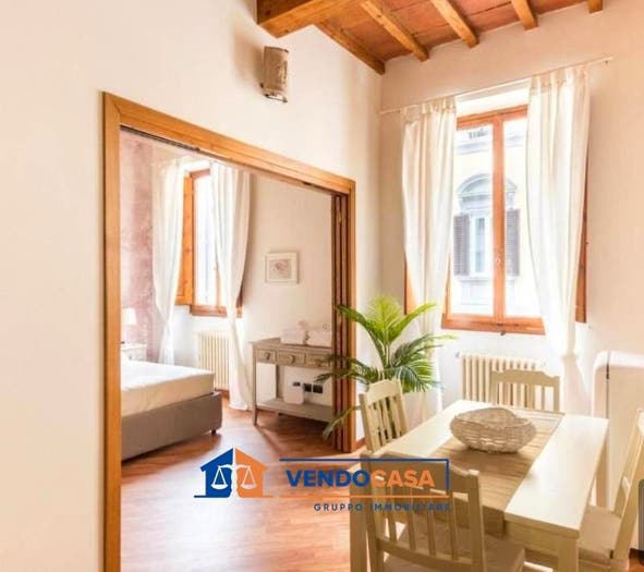 Appartamento trilocale in vendita in Via di Barbano, San Marco SS Annunziata, Firenze