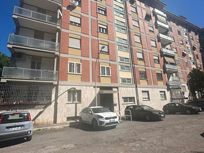Appartamento con 5 locali in vendita in Via Luigi Ferretti, Alessandrino Torre Spaccata, Roma