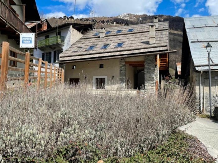 Appartamento monolocale in vendita in Via Serre, Centro, Sauze di Cesana
