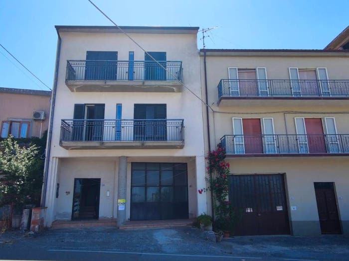 Appartamento con 6 locali in vendita in Via Nazionale, Fasanò Trinità Pianello, Petralia Soprana