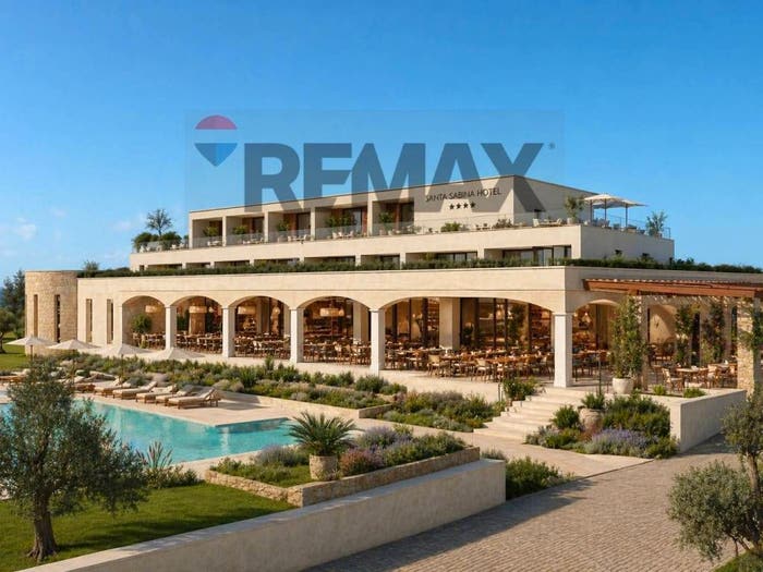 Casa con 6 locali in vendita in Carovigno