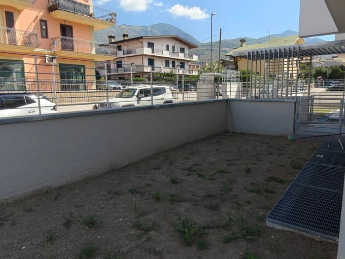 Appartamento quadrilocale in vendita in San Carlo All'Arena, Napoli