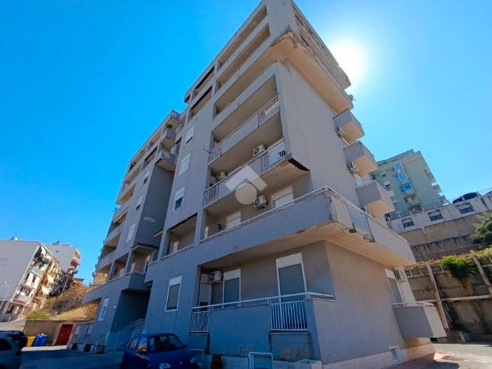 Appartamento quadrilocale in vendita in Via Pietro Nenni, Centro, Termini Imerese