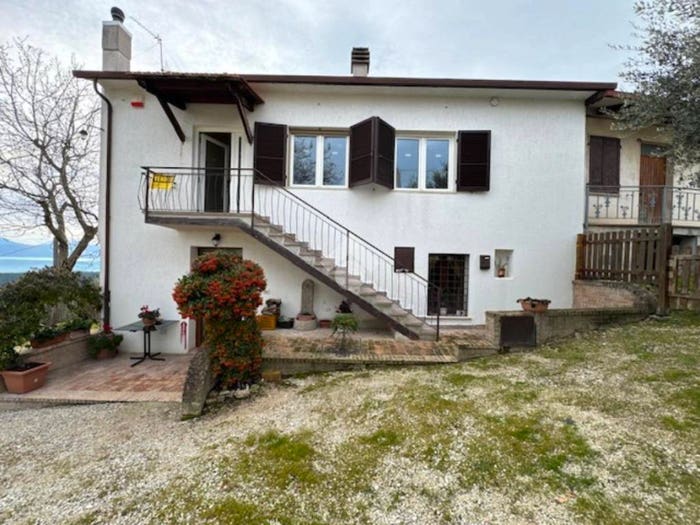 Appartamento quadrilocale in vendita in Località Casa Maggi, Giano dell'Umbria